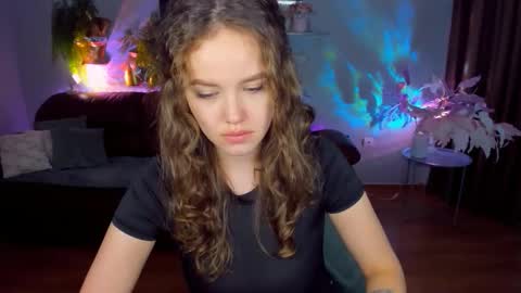 Snapshot of beatricewild chatting on May 2026 10:35:01 AM BeatriceWild online show from May 2026 10:35:01 AM