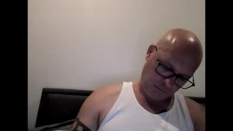Snapshot of beatsboy87 chatting on January 2025 12:26:01 PM beatsboy87 online show from January 2025 12:26:01 PM