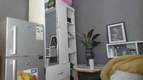 Lil stunner online show from September 2025 07:58:01 AM