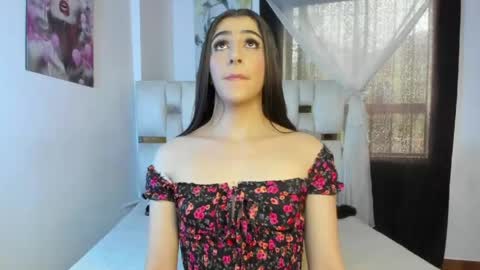 Snapshot of beautiful_doll888 chatting on April 2026 09:28:02 PM Valeria online show from April 2026 09:28:02 PM