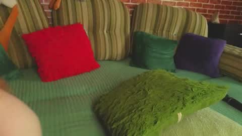 Gina online show from December 2025 08:42:02 AM