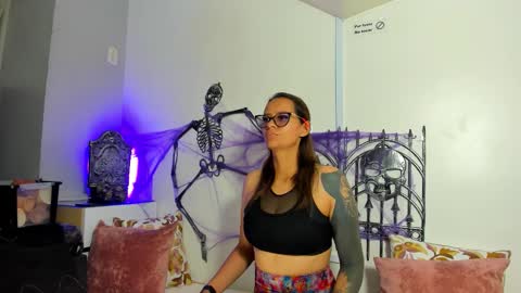 maria online show from October 2025 07:14:02 PM