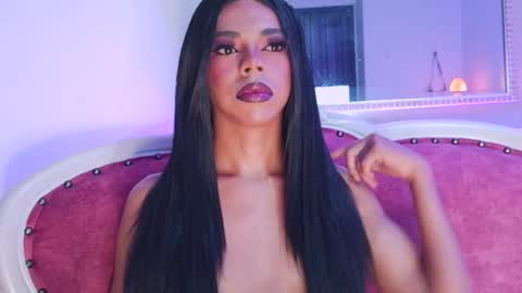 Snapshot of beauty_doll01 chatting on July 2026 02:12:01 PM Leydi online show from July 2026 02:12:01 PM