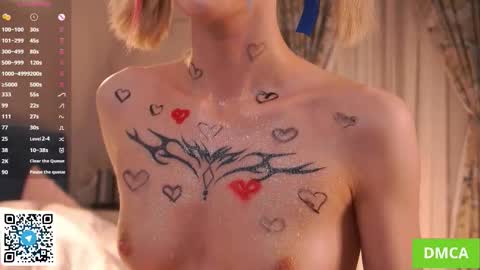 Polly  online show from October 2025 06:53:02 PM