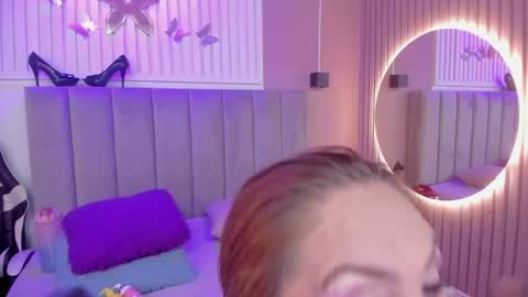 Snapshot of beauty_milf4 chatting on July 2026 11:39:02 AM Chantall online show from July 2026 11:39:02 AM