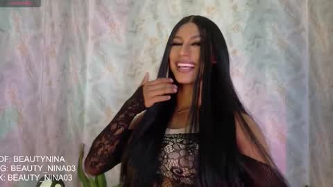 beauty_nina online show from January 2026 02:20:01 PM