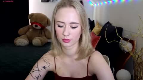 beauty Sasha online show from October 2025 01:55:02 PM