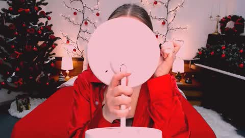 Gloria online show from December 2025 08:15:02 PM