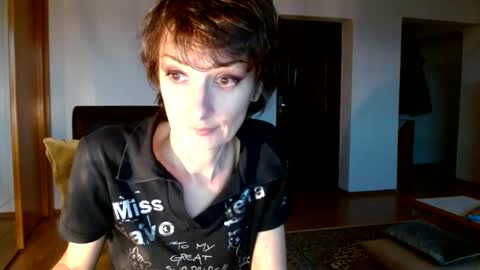 Snapshot of bebacksooon chatting on January 2025 03:02:01 PM Raluca online show from January 2025 03:02:01 PM