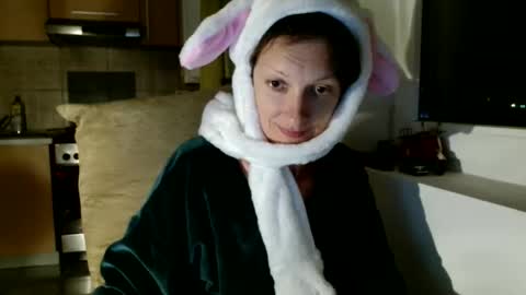 Snapshot of bebacksooon chatting on October 2025 04:38:02 PM Raluca online show from October 2025 04:38:02 PM