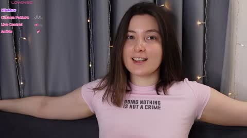 Snapshot of beckymartens chatting on October 2025 12:22:02 AM BeckyMartens come join me on while im offline here online show from October 2025 12:22:02 AM