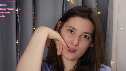 BeckyMartens come join me on    while im offline here  online show from October 2025 02:30:01 AM