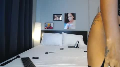 Bee if you ever see the girl who can take 12 inch all the way inside the ass try me online show from November 2025 02:00:02 AM