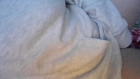 Snapshot of beeinmedeep chatting on May 2026 03:41:01 PM beeinmedeep online show from May 2026 03:41:01 PM