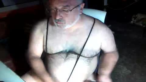 Snapshot of beers19 chatting on May 2026 01:28:02 PM beers19 online show from May 2026 01:28:02 PM
