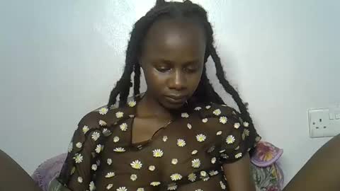 Snapshot of beeswee chatting on December 2024 04:51:02 PM beeswee online show from December 2024 04:51:02 PM