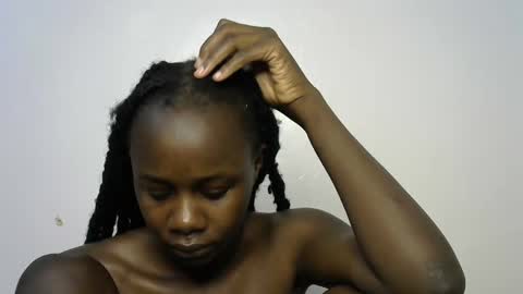 Snapshot of beeswee chatting on January 2025 08:06:01 AM beeswee online show from January 2025 08:06:01 AM