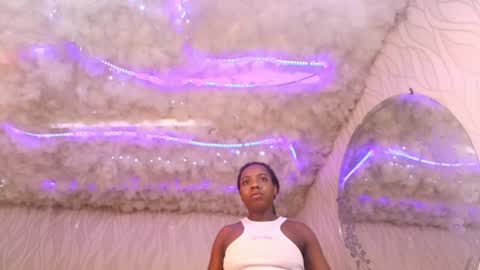 Snapshot of begoniia_ chatting on February 2025 03:02:02 AM Begonia online show from February 2025 03:02:02 AM