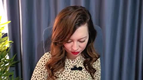 Nina online show from February 2026 06:51:02 AM