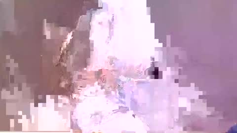 Behla Rouseh online show from October 2025 01:11:01 AM