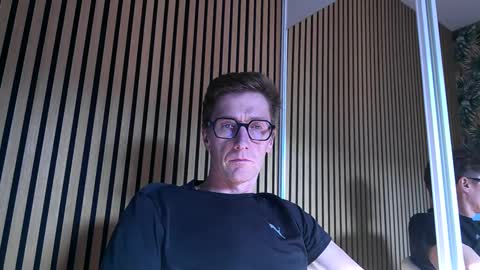 Snapshot of belami_france chatting on February 2025 01:40:02 PM SexFriendFrance online show from February 2025 01:40:02 PM