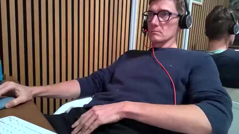 Snapshot of belami_france chatting on January 2026 04:11:02 PM SexFriendFrance online show from January 2026 04:11:02 PM