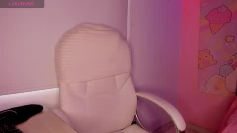 Bella online show from January 2025 01:41:01 PM