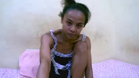 bella193999 online show from December 2025 05:14:01 AM