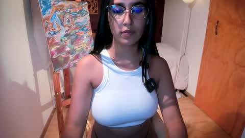 Bella 669 online show from March 2025 02:10:02 AM