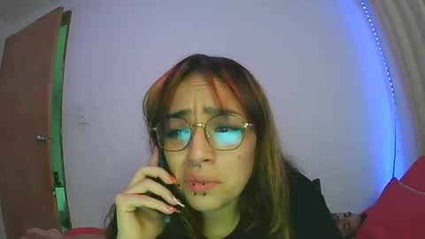 bella_and_koko online show from January 2026 02:24:01 AM