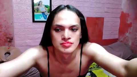 Snapshot of bella_ciaox chatting on May 2026 11:29:02 AM Bella Barbie online show from May 2026 11:29:02 AM
