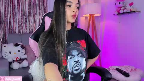 Snapshot of bella_hunteer chatting on June 2026 03:31:01 AM bella igbella hunttt online show from June 2026 03:31:01 AM