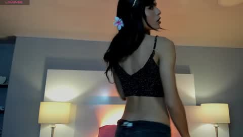  BELLA online show from April 2026 09:57:02 PM