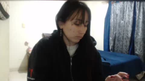 bella_luna34 online show from February 2026 09:42:01 PM