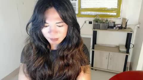 Snapshot of bella_ngo chatting on June 2026 07:29:01 PM bella_ngo online show from June 2026 07:29:01 PM