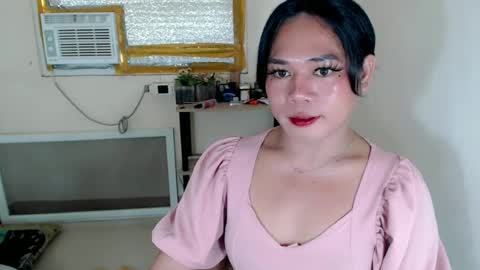 Snapshot of bella_ngo chatting on June 2026 05:46:02 AM bella_ngo online show from June 2026 05:46:02 AM