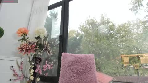 bella_posh online show from October 2025 05:07:01 AM