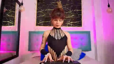     online show from September 2025 10:20:01 PM