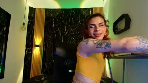 Snapshot of bella_salvatore chatting on April 2026 08:44:02 PM online show from April 2026 08:44:02 PM