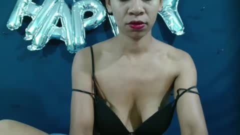 Snapshot of bella_sexy99 chatting on February 2025 02:47:02 AM bella_sexy99 online show from February 2025 02:47:02 AM