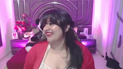  Bella Taylore  online show from January 2025 12:12:02 AM