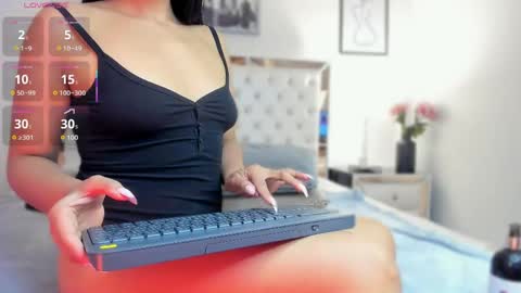 Bella online show from April 2026 01:41:01 PM