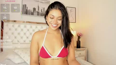 Snapshot of bellaa__jones chatting on May 2026 11:40:01 AM Bella online show from May 2026 11:40:01 AM