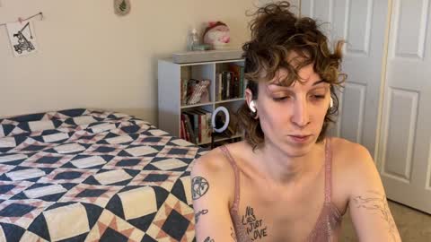 Snapshot of bellababy444 chatting on January 2025 05:14:01 PM bellababy444 online show from January 2025 05:14:01 PM