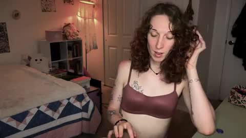 Snapshot of bellababy444 chatting on June 2026 05:18:01 AM bellababy444 online show from June 2026 05:18:01 AM