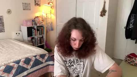 Snapshot of bellababy444 chatting on June 2026 03:35:01 PM bellababy444 online show from June 2026 03:35:01 PM