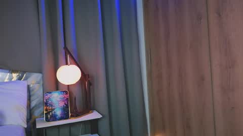 Betsy online show from November 2025 06:27:01 AM