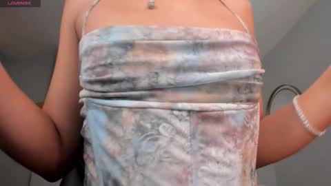  Bella C  online show from October 2025 11:47:02 AM