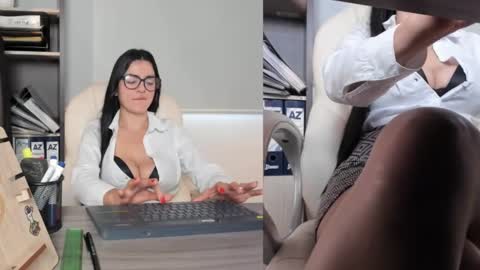 Bella Clair online show from March 2025 06:05:02 PM