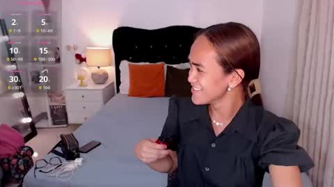 Snapshot of belladeputaxx chatting on July 2026 12:18:02 PM IM BELLA online show from July 2026 12:18:02 PM